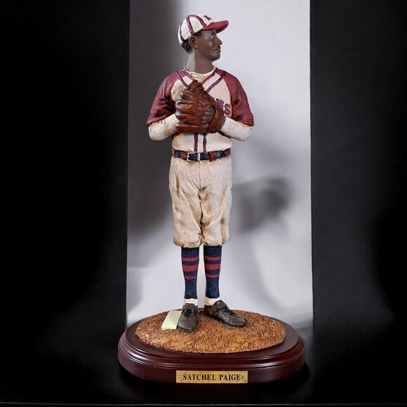 Upper Deck Satchel Paige Historical BeginningsFigure /Numbered